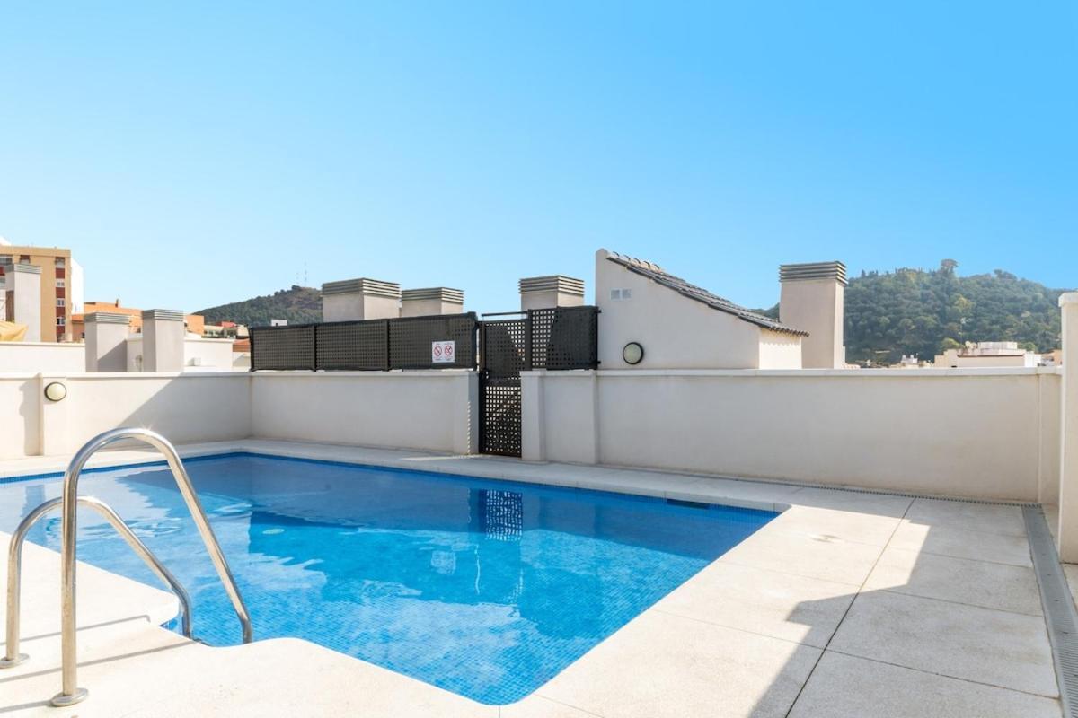 -Malagasunapts- Stylish City Centre Pool&Parking Málaga Exterior foto