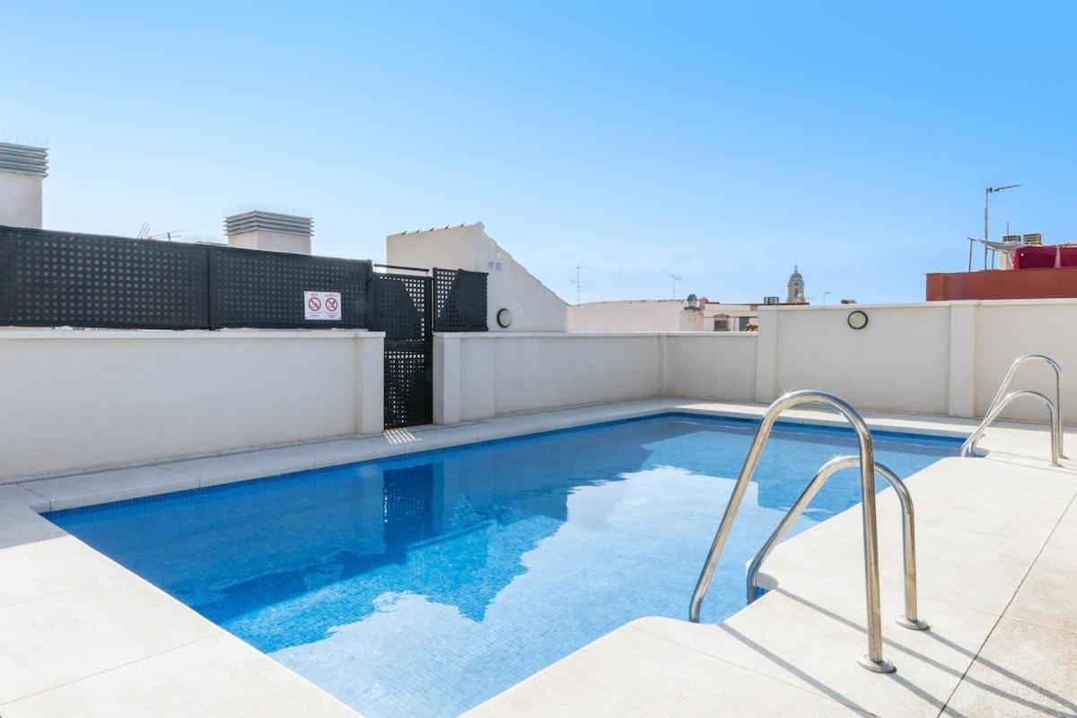 -Malagasunapts- Stylish City Centre Pool&Parking Málaga Exterior foto